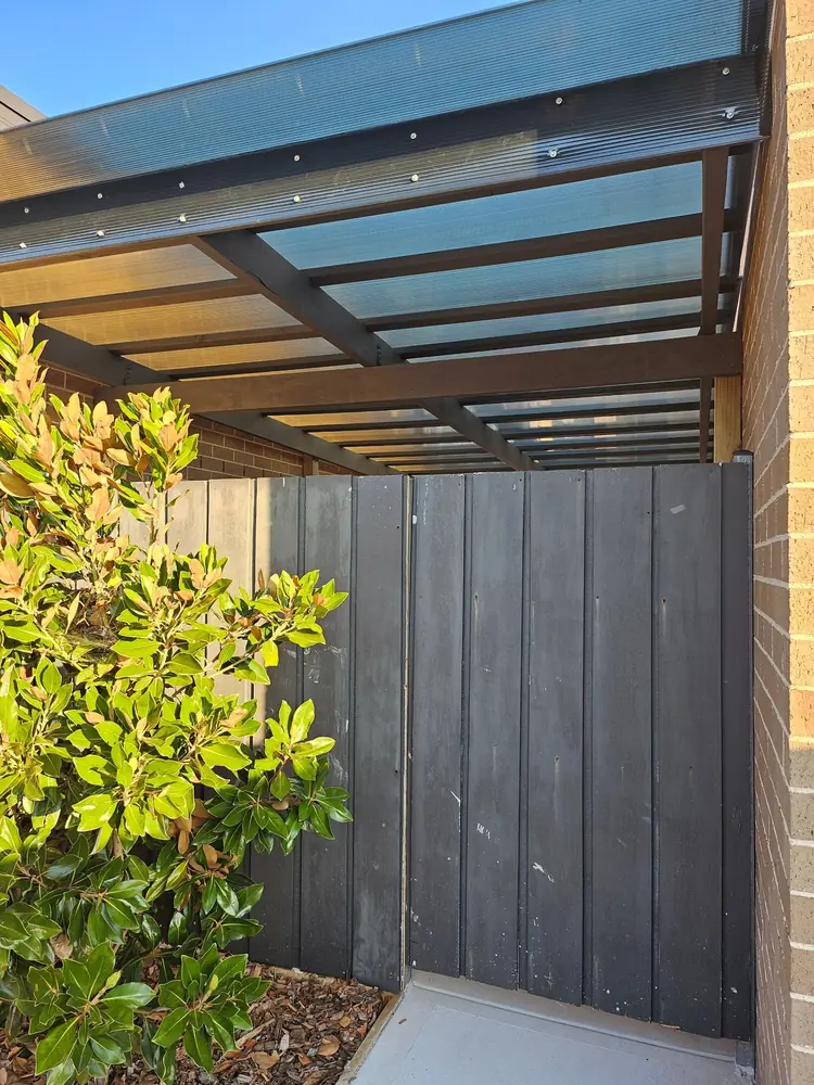 Pergolas and awnings: work by Modern Building Solutions
